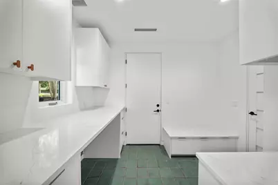 2904 Westhill Drive, Austin, TX 78704 - Photo 11