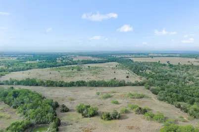 579 Lower Elgin Road, Elgin, TX 78621 - Photo 31