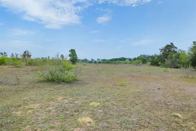 579 Lower Elgin Road, Elgin, TX 78621 - Photo 21