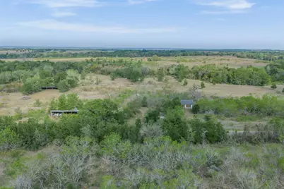 579 Lower Elgin Road, Elgin, TX 78621 - Photo 37