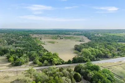 579 Lower Elgin Road, Elgin, TX 78621 - Photo 3