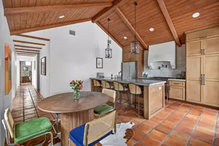 2519 E 4th St, Austin, TX 78702 - Photo 5