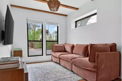 2519 E 4th Street #1, Austin, TX 78702 - Photo 17