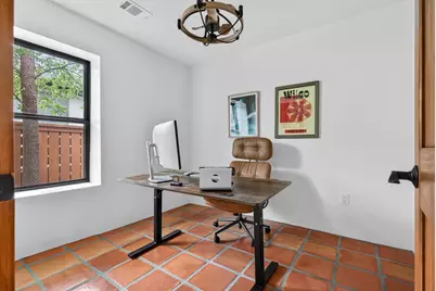 2519 E 4th Street #1, Austin, TX 78702 - Photo 25