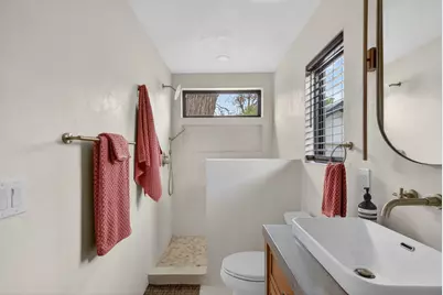 2519 E 4th Street #1, Austin, TX 78702 - Photo 23