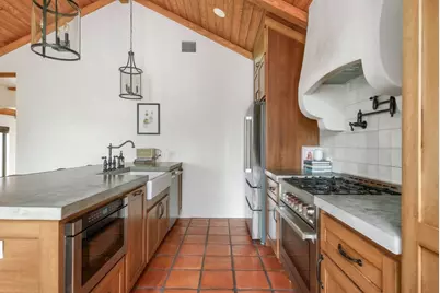 2519 E 4th Street #1, Austin, TX 78702 - Photo 9