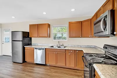 207 Oakwood Loop, San Marcos, TX 78666 - Photo 13