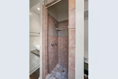 3404 1/2 Grooms Street #A, Austin, TX 78705 - Photo 15