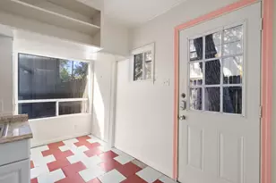 3404 1/2 Grooms St, Austin, TX 78705 - Photo 7