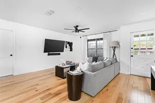 8704 Clarewood Dr, Austin, TX 78758 - Photo 19
