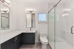 3607 Grant St, Austin, TX 78721 - Photo 27