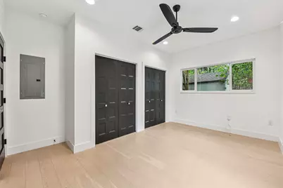3607 Grant Unit #A Street, Austin, TX 78721 - Photo 9