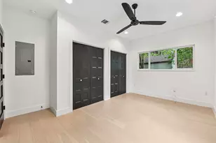 3607 Grant St, Austin, TX 78721 - Photo 9
