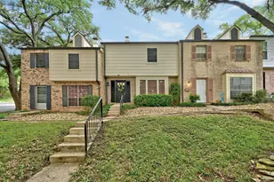 6637 Valleyside Rd, Austin, TX 78731 - Photo 3