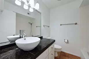 6637 Valleyside Rd, Austin, TX 78731 - Photo 17