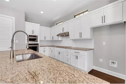 20701 Deep Creek, Lago Vista, TX 78645 - Photo 13