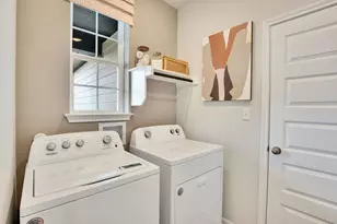 164 Hornet St, Elgin, TX 78621 - Photo 7