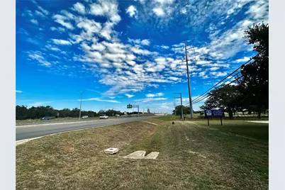 799 Highway 71 Highway W, Bastrop, TX 78602 - Photo 3