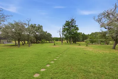 7020 Cr 211, Florence, TX 76527 - Photo 29