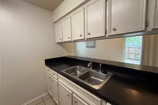 404 Creek Cove, Round Rock, TX 78664 - Photo 5