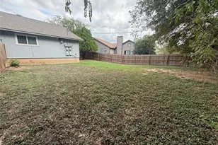 404 Creek Cove, Round Rock, TX 78664 - Photo 13