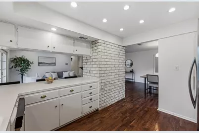 11819 Highland Oaks Trail, Austin, TX 78759 - Photo 15