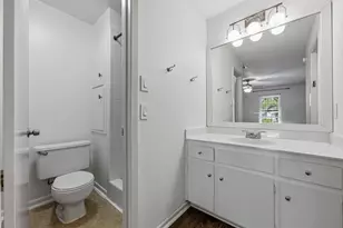 11819 Highland Oaks Trail, Austin, TX 78759 - Photo 19