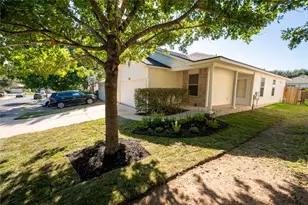 5220 Hutchinson Dr, Austin, TX 78723 - Photo 5