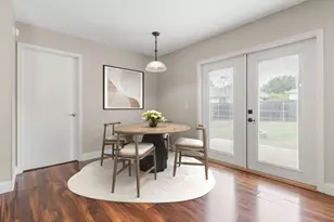 5220 Hutchinson Dr, Austin, TX 78723 - Photo 3