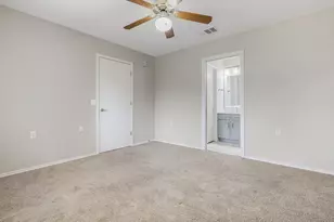 5220 Hutchinson Dr, Austin, TX 78723 - Photo 7
