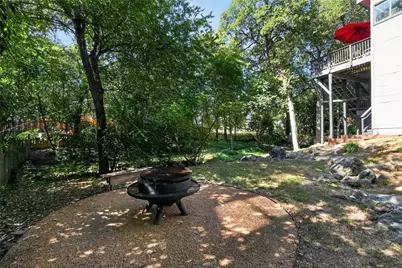 1911 Stoneridge Road, Austin, TX 78746 - Photo 23