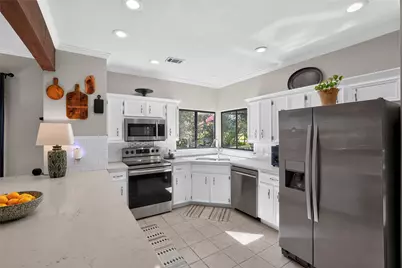 1911 Stoneridge Road, Austin, TX 78746 - Photo 7