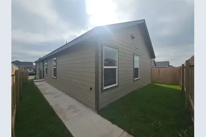 190 Sormonne Loop, Kyle, TX 78640 - Photo 19