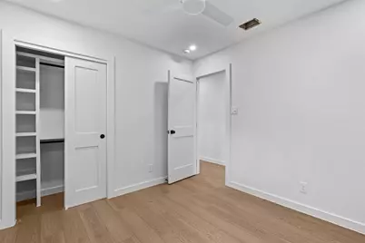 404 Arbor Lane, Austin, TX 78745 - Photo 17