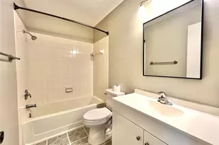 11901 E Swearingen Dr E, Austin, TX 78758 - Photo 11