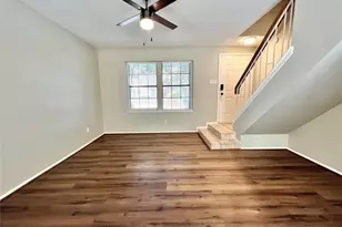 11901 E Swearingen Dr E, Austin, TX 78758 - Photo 5