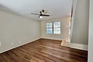 11901 E Swearingen Dr E, Austin, TX 78758 - Photo 5