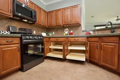 103 Sunnyside Bend, Georgetown, TX 78633 - Photo 17