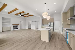 2807 Wilson Ave, Lago Vista, TX 78645 - Photo 13