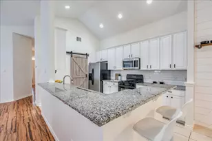 2912 Lynnbrook Dr, Austin, TX 78748 - Photo 9