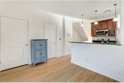 13420 Lyndhurst Street #208, Austin, TX 78729 - Photo 5