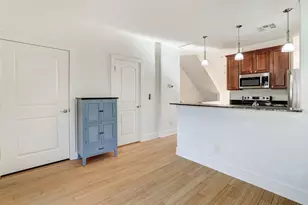 13420 Lyndhurst St, Austin, TX 78729 - Photo 5