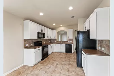 582 Briggs Drive, New Braunfels, TX 78130 - Photo 11