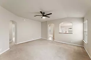 582 Briggs Dr, New Braunfels, TX 78130 - Photo 5