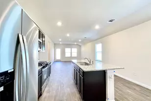 264 Texas Palmetto Cir, Kyle, TX 78640 - Photo 7