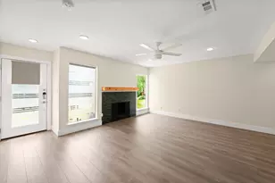 6410 Chimney Creek Cir, Austin, TX 78723 - Photo 9