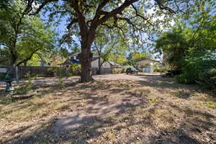 803 Vargas Rd, Austin, TX 78741 - Photo 5