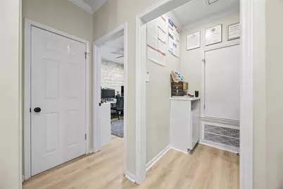 4131 Spicewood Springs Road #I7, Austin, TX 78759 - Photo 13