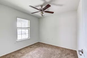 6812 Crestone Rd, Austin, TX 78744 - Photo 15