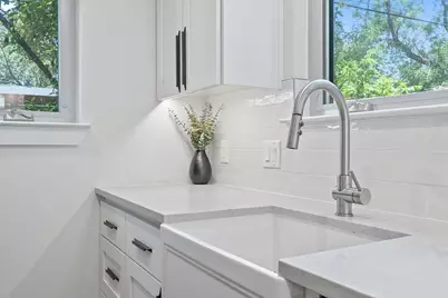 4716 Caswell Avenue #B, Austin, TX 78751 - Photo 17